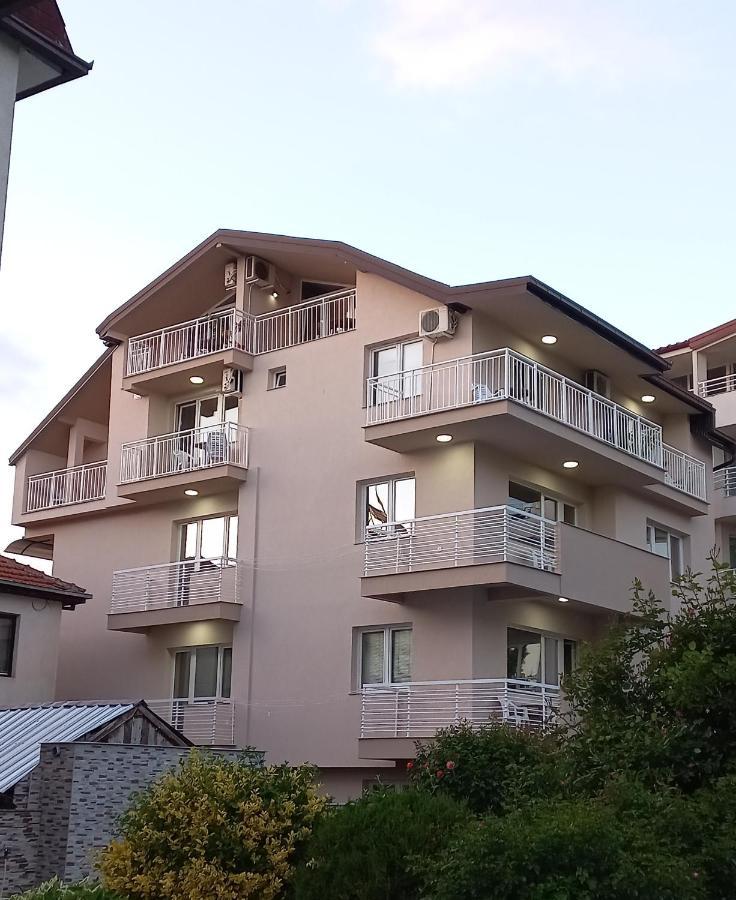 Apartments Smakoski Охрид Экстерьер фото