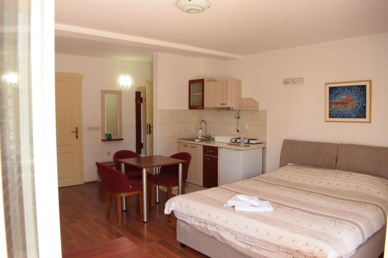 Apartments Smakoski Охрид Экстерьер фото